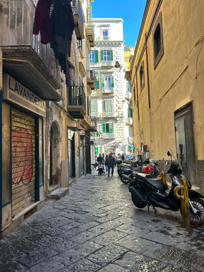 Hotel Cuore Di Napoli Exterior foto